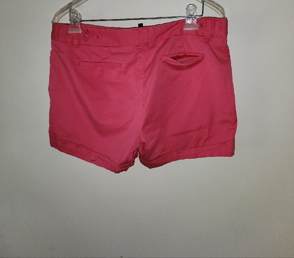 BCBGMaxAzria Vibrant Pink Women's Shorts - Picture 2 of 3